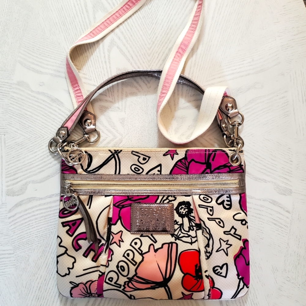 Coach Poppy Petal Floral Hobo Shoulder Purse with Crossbody Strap EUC